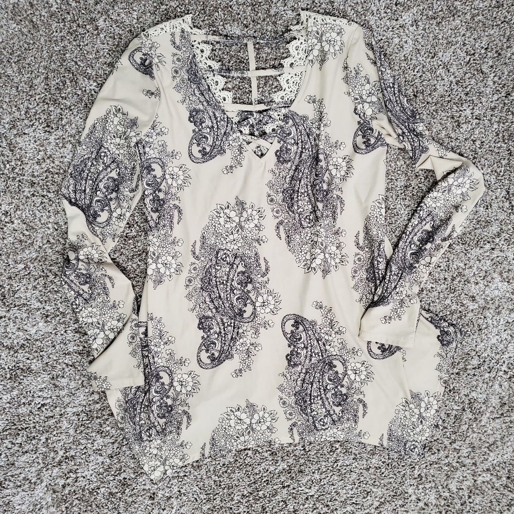 Daytrip Blouse